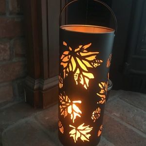Rustic Decor Flickering candle